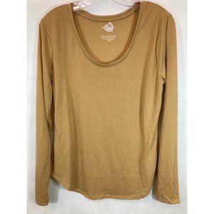 Everyday Elegance: Large Gold Long Sleeve Casual Shirt